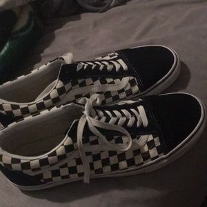 Vans checkered size 13